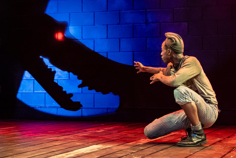 Puppeteering the Croc (Photo: Liz Lauren)