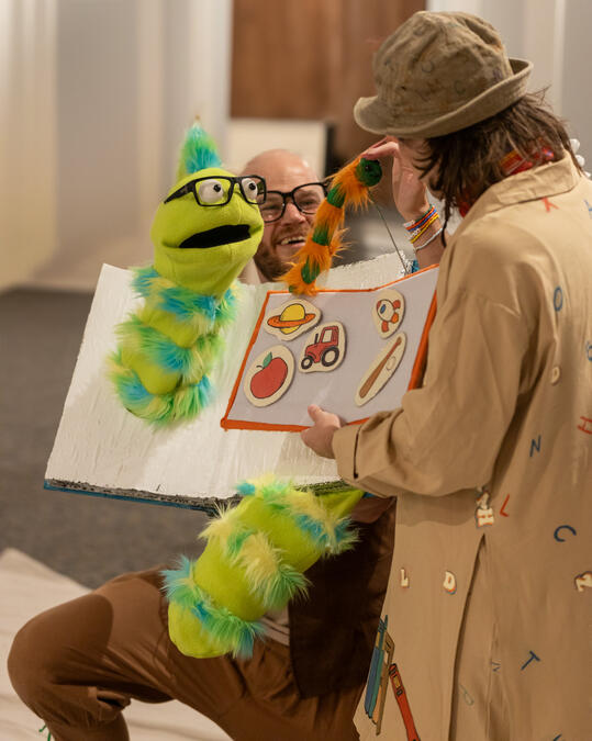 "Bookworms" Chicago Library Tour (Photo: Kate Smith)